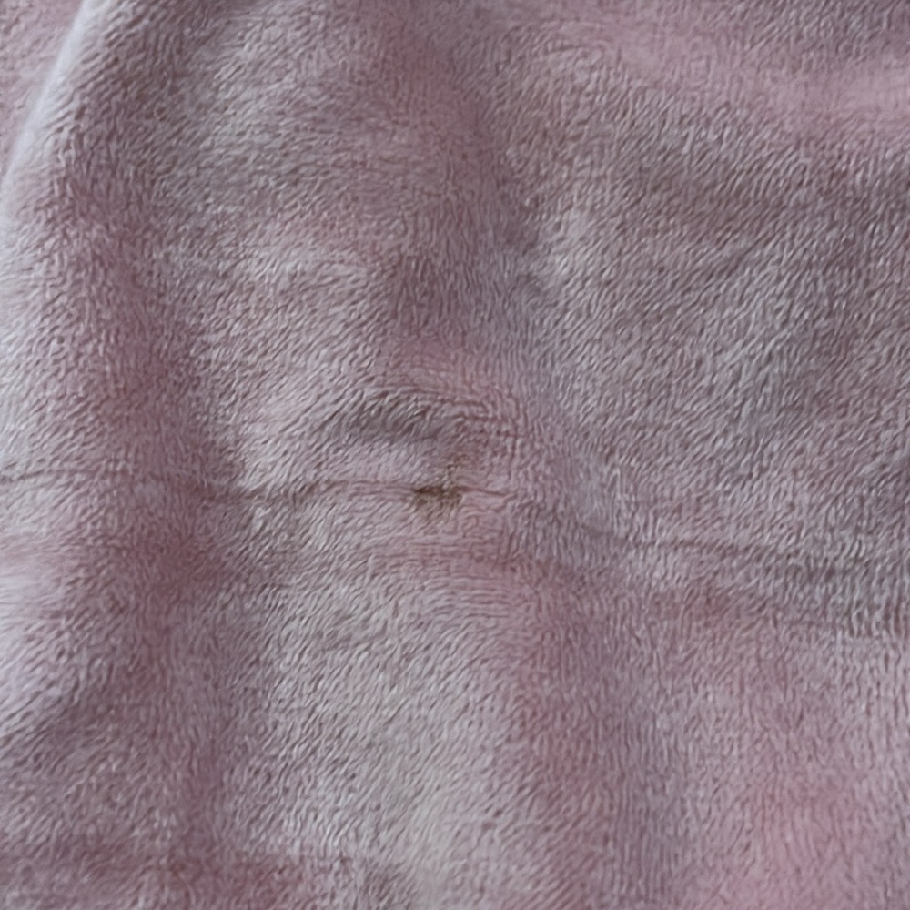 Pink Comfy - Picture 4 of 4